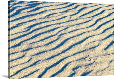 USA, New Mexico, White Sands National Monument, Ripple Patterns In White Sand Dune