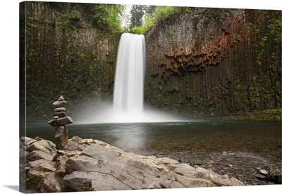 USA, Oregon, Abiqua Falls And Stacked Pile Of Rocks
