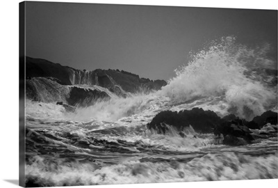 USA, Oregon, Storm Waves On Coast