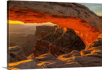 USA, Utah, Canyonlands National Park, Mesa Arch At Sunrise