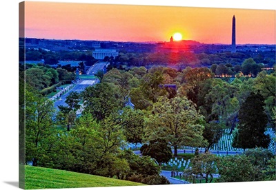 USA, Virginia, Arlington, Arlington National Cemetery At Sunrise