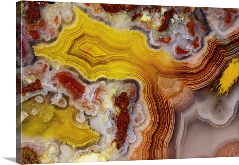 USA, Washington State, Sammamish. Close-up banded agate.