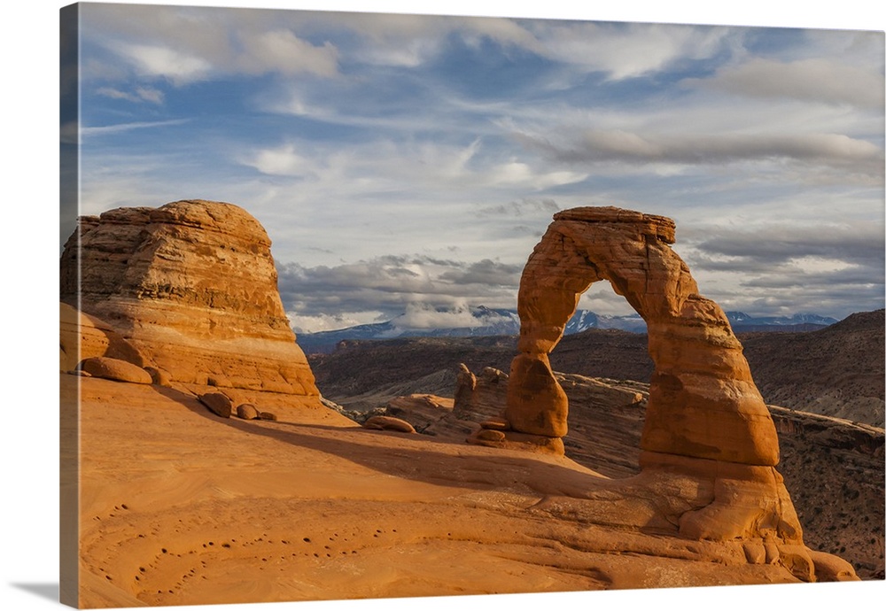 USA, Utah, Arches National Park. Delicate Arch at sunset.