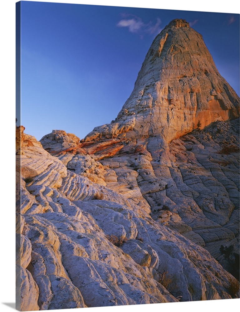 USA, Utah, Capitol Reef National Park, Sandstone, monolith.