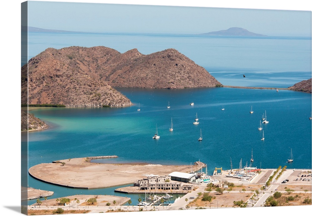 Mexico, Baja California Sur, Loreto Bay. Views from Hart Trail to Puerto Escondido. Government funded marina and commercia...