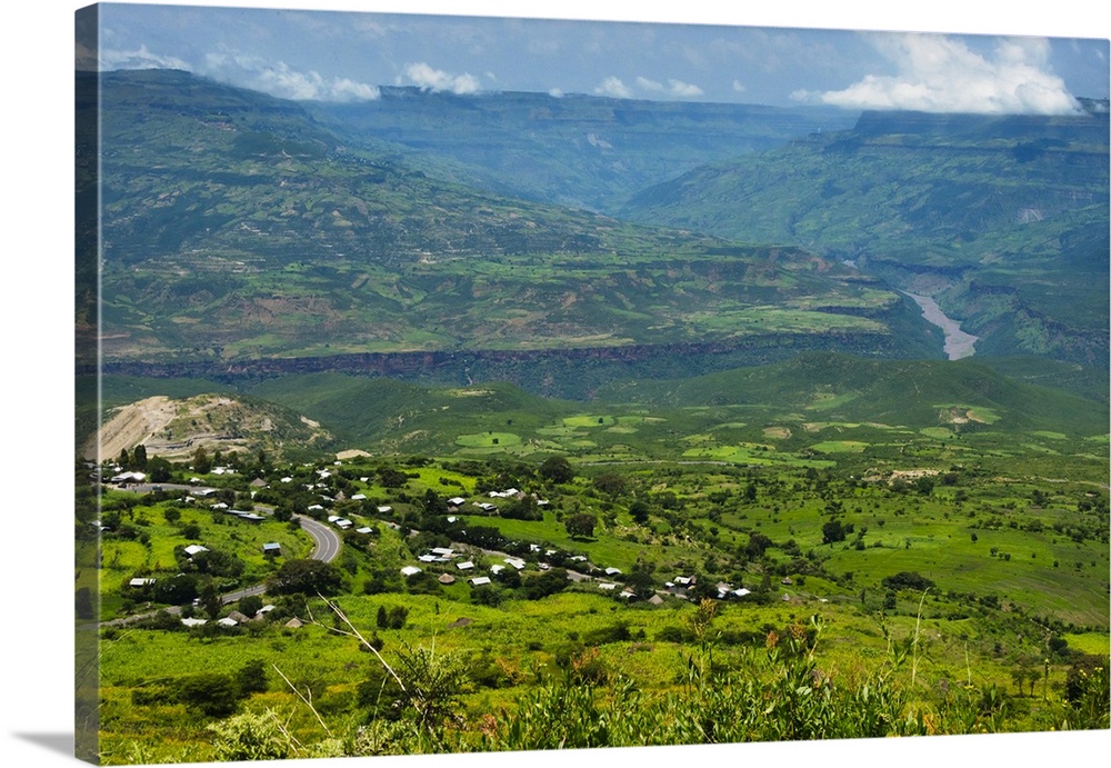 Village and farmland, Great Blue Nile Gorge, between Addis Ababa and Bahir Dar, Ethiopia