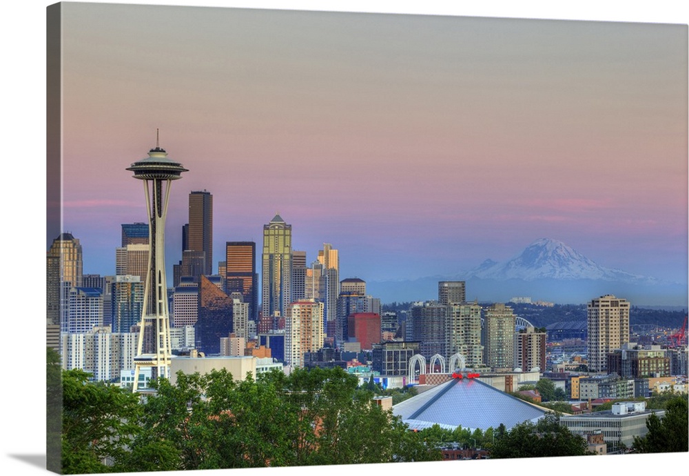 Washington, Seattle, skyline from Kerry Park.