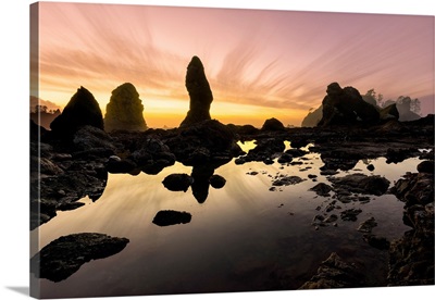 Washington State, Olympic National Park, Sunrise On Coast Beach And Rocks