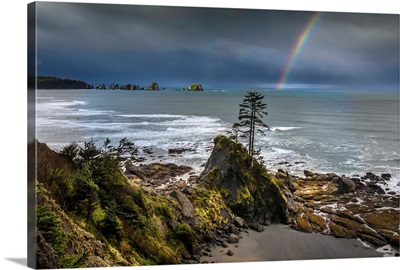 Washington State, Olympic Peninsula, Shi Shi Beach, Rainbow Over Point Of The Arches