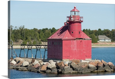 Wisconsin, North Pierhead Lighthouse, on Lake Michigan