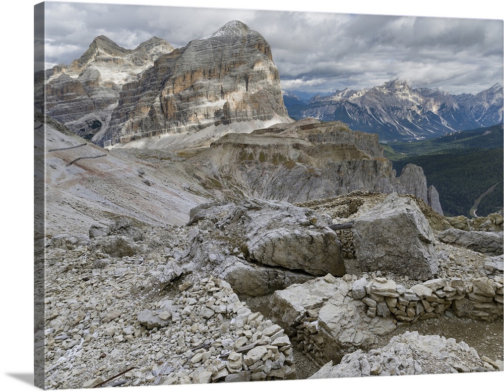 Emplacements of the Austrian forces during world war 1 at Mount Lagazuoi in the Dolomites, now preserved as a museum. The ...
