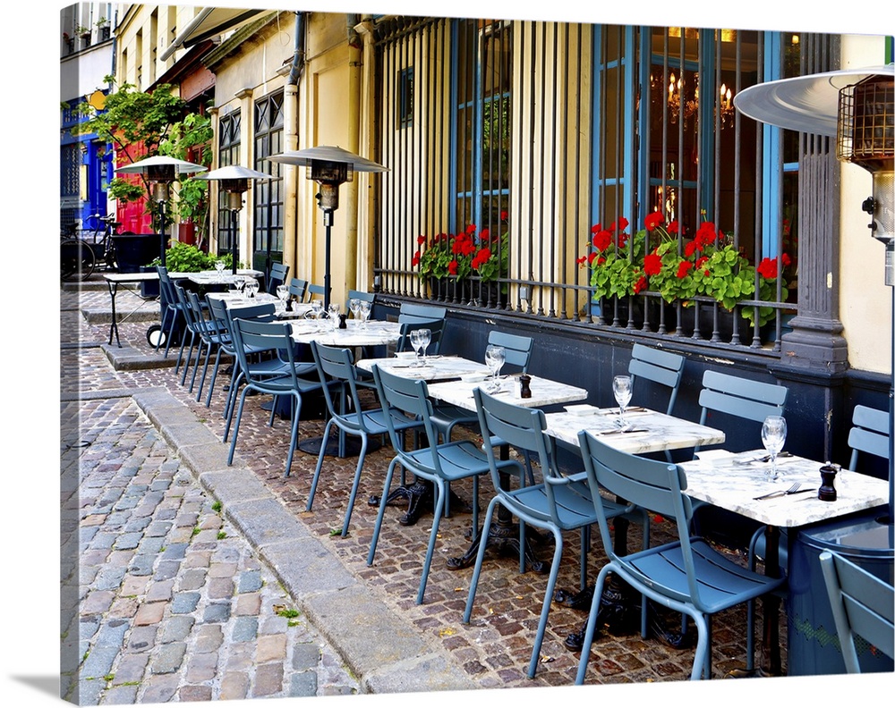 Tables on the street at a French restaurant - Paris, France.