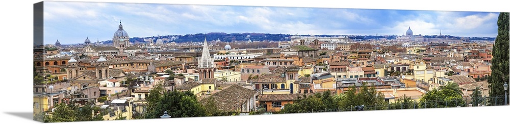 Panoramic view over the historic center of Rome, Italy.