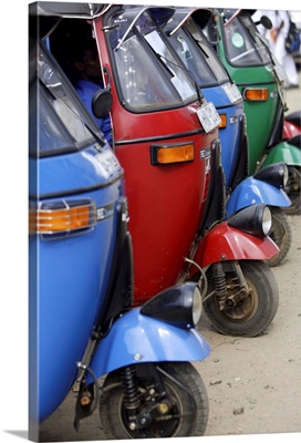 Asia, Sri Lanka, Ceylon, Central Province, Watawala Area, near Hatton, parked scooters
