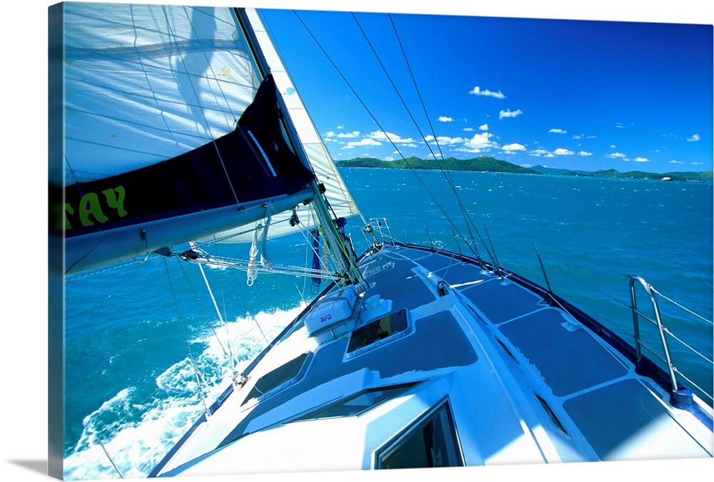 Australia, Queensland, Whitsunday Island, sailboat
