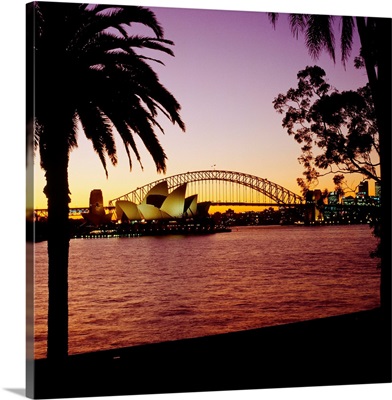 Australia, Sydney Opera House and Harbor Bridge