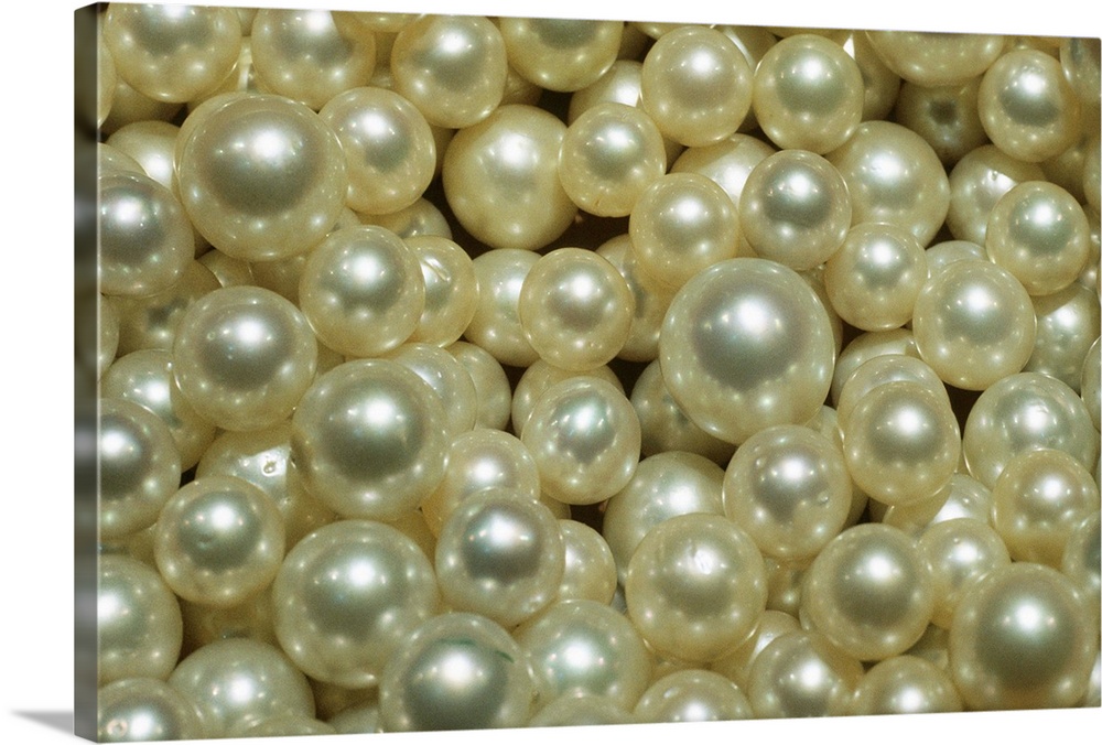 Australia, Western Australia, Broome, pearls in a jewelry store
