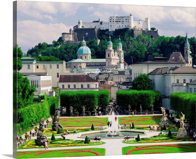 Austria, Salzburg, Mirabell Castle, view of the park towards Hohensalzburg Fortress