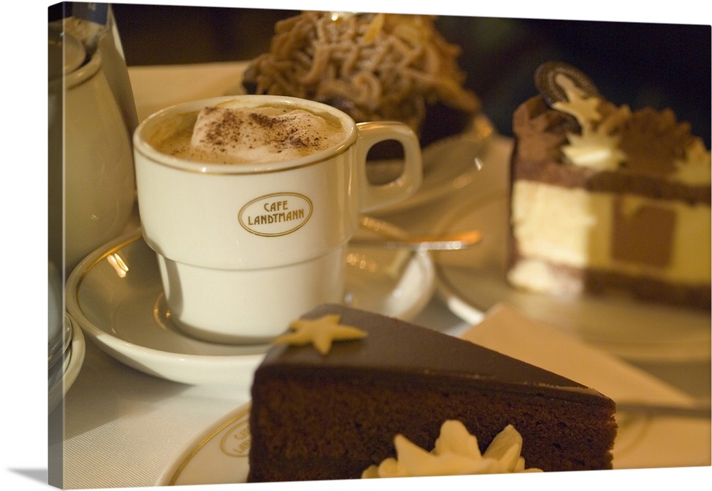 Austria, Vienna, Cakes and cappuccino at cafe Landtmann
