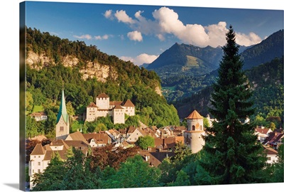 Austria, Vorarlberg, Feldkirch and Schloss Schattenburg in background