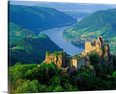 Austria, Wachau, Aggstein castle on Danube river
