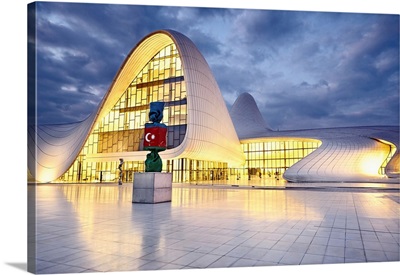 Azerbaijan, Baku, Heydar Aliyev Cultural Center (Museum And Conference Center)