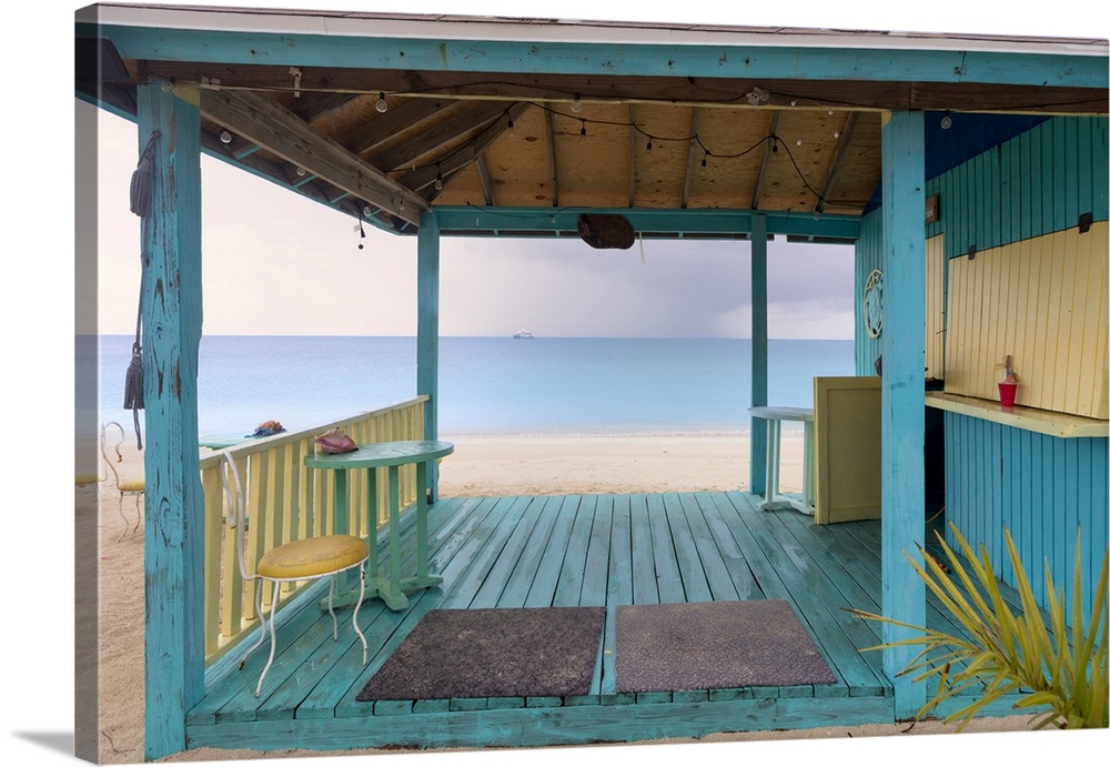 Bahamas, Cat Island, Atlantic ocean, Kiosk on Old Bight Beach.