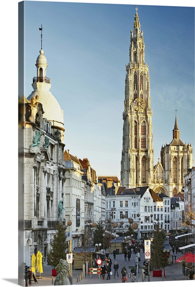 Belgium, Flanders, Benelux, Antwerp, Suikerrui street and Cathedral of Our Lady (Onze-Lieve-Vrouwekathedraal) with Christm...