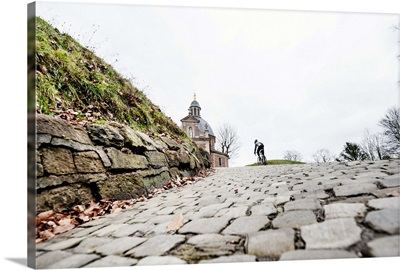 Belgium, Flanders, Benelux, Cycling up the Muur van Geraardsbergen