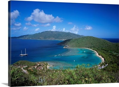 Bitish Virgin Islands, Virgin Gorda, Little Dix Bay Hotel, bay and Gorda Peek