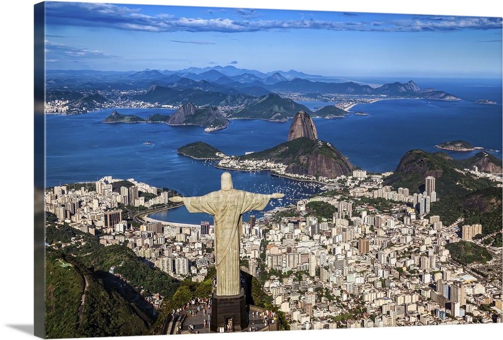 Brazil, Rio de Janeiro, Corcovado, Christ the Redeemer, Cityscape with Christ the Redeemer and Sugarloaf Mountain in the b...