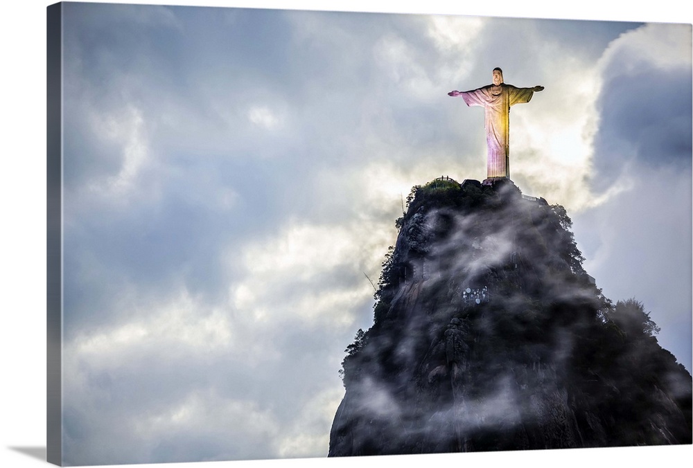 Brazil, Rio de Janeiro, Rio de Janeiro, Corcovado, Christ the Redeemer.