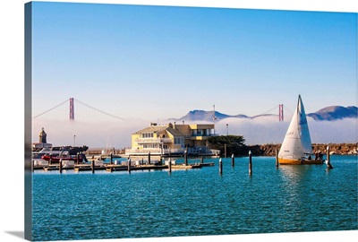 California, San Francisco, Golden Gate Yacht Club, And Golden Gate Bridge