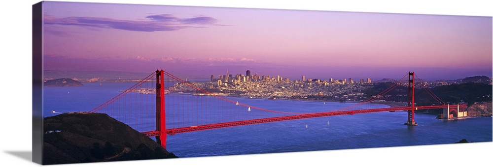 California, San Francisco, View of the Bridge and the skyline at sunset