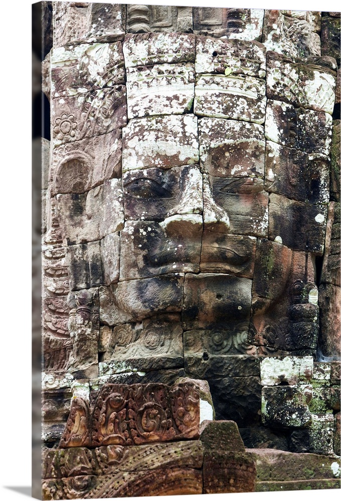 Cambodia, Siem Reap, Angkor, Buddha's face, Avalokiteshvara on Ta Som temple entrance