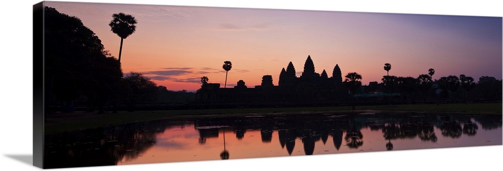 Cambodia, Siem Reap, Angkor, Dawn over Angkor Wat