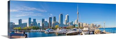Canada, Ontario, Toronto, Marina Quay West and CN Tower