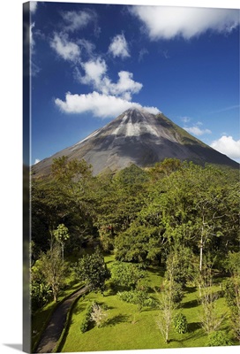 Costa Rica, Alajuela, Arenal Volcano National Park, La Fortuna, Arenal, Arenal Volcano