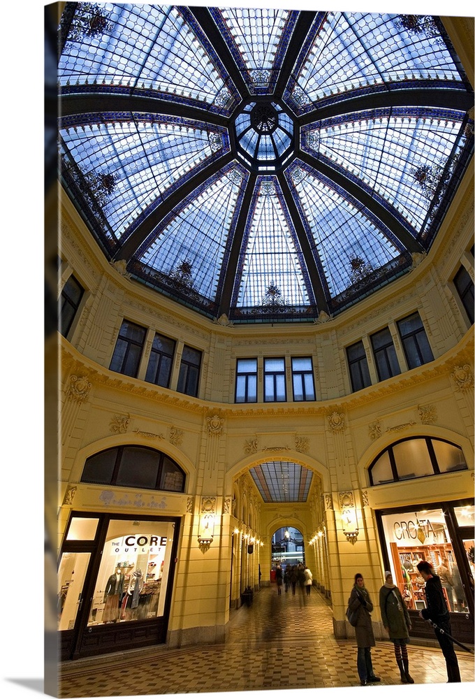 Croatia, Zagreb, Zagreb, Shopping arcade of the Oktogon gallery