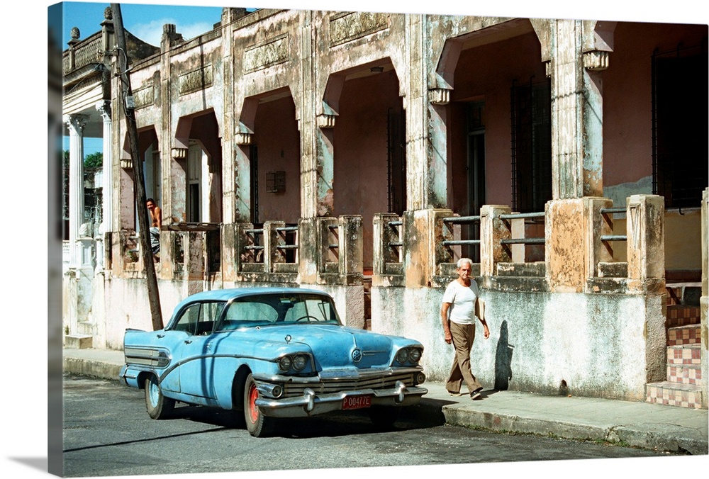 Cuba, Antilles, Caribbean, Pinar del Rio, typical street