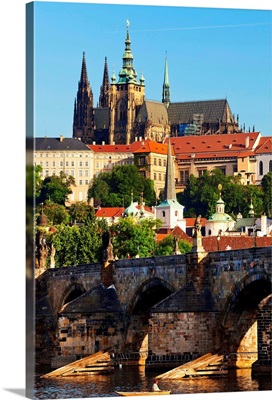 Czech Republic, Bohemia, Prague, Vltava River, View Hradcany Castle & St Vitus Cathedral