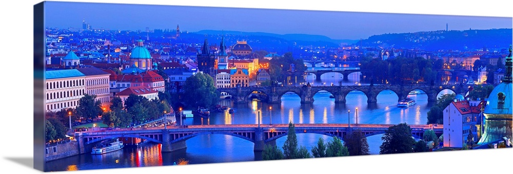 Czech Republic, Prague, Charles Bridge, Vltava, Prague bridges overview