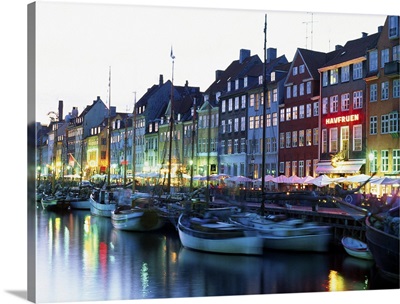 Denmark, Copenhagen, Nihavn Harbor
