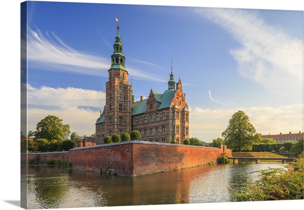 Denmark, Scandinavia, Copenhagen, Rosenborg Castle and park.