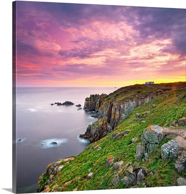 England, Cornwall, Penwith peninsula, Coastal landscape at Land's End