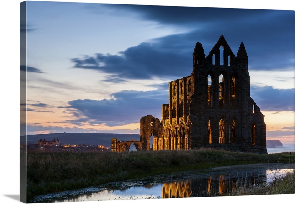 UK, England, Great Britain, North Yorkshire, Whitby, Abbey at night.