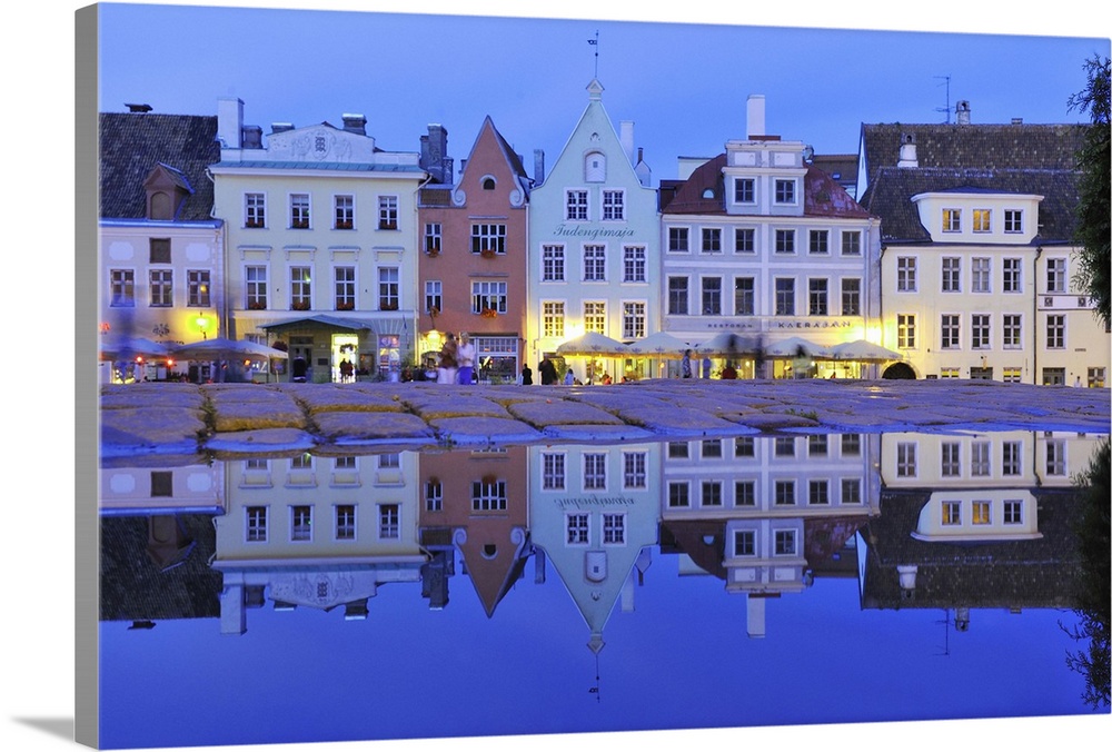 Estonia, Eesti, Baltic States, Hanseatic Quarter, Tallinn, Town Hall square