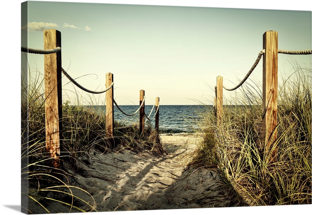 Florida, Delray Beach, pathway leading to beach.