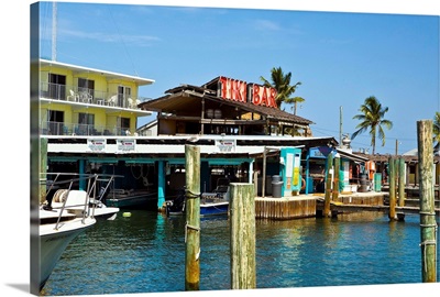 Florida, Islamorada, Tiki Bar and marina
