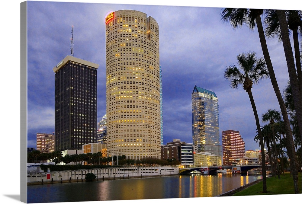 United States, USA, Florida, Skyline from the park of the University and the Hillsborough River